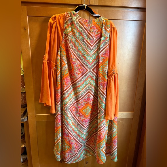 Women’s Venus Dress with Est. 1946 vest 2X - Picture 6 of 6